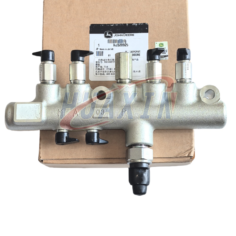 RE520929  Fuel Rail